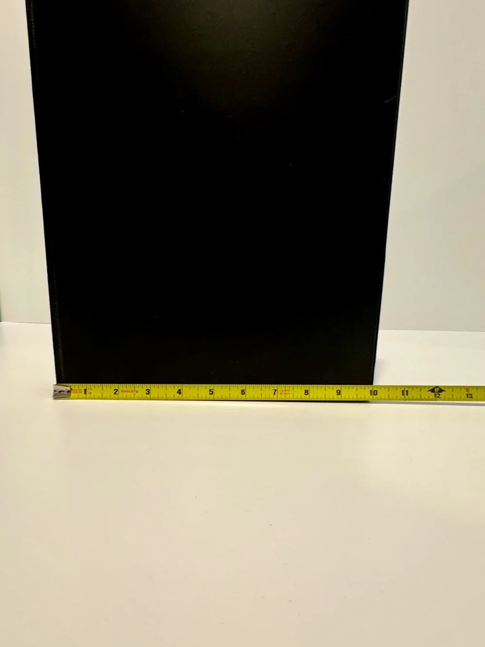 Avery 4 Legal Binders, 1